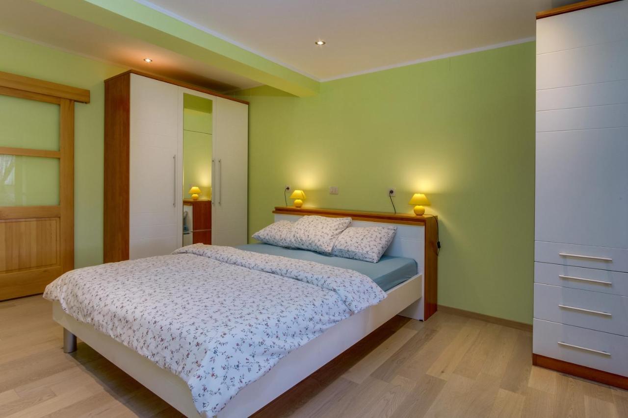 Isabela Apartment Mali Lošinj Exterior foto