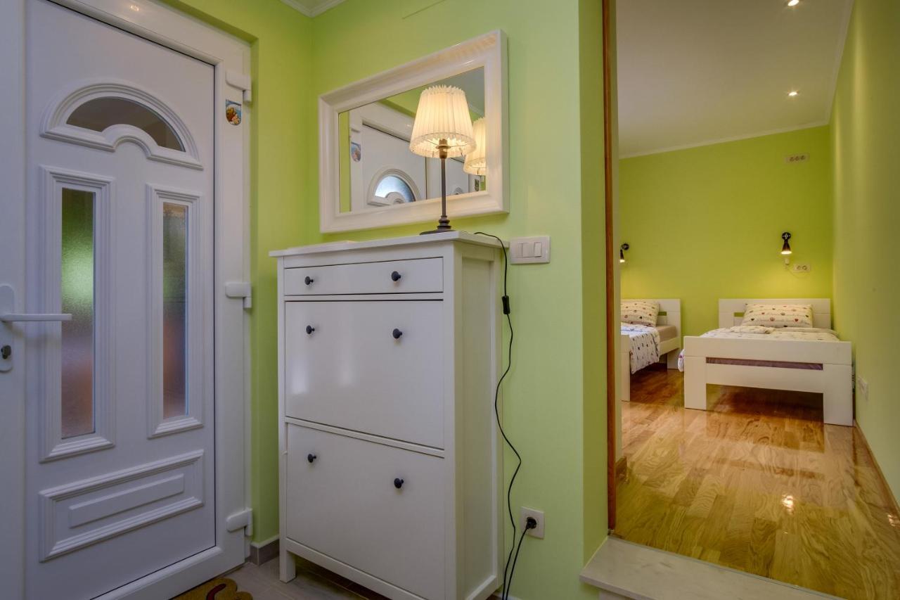Isabela Apartment Mali Lošinj Exterior foto